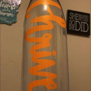 Thrive water bottle